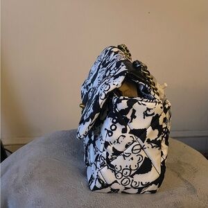 Women Black and White Floral Quilted Flap sling Bag